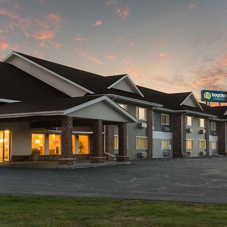 Boarders Inn & Suites By Cobblestone Hotels Superior Exterior foto