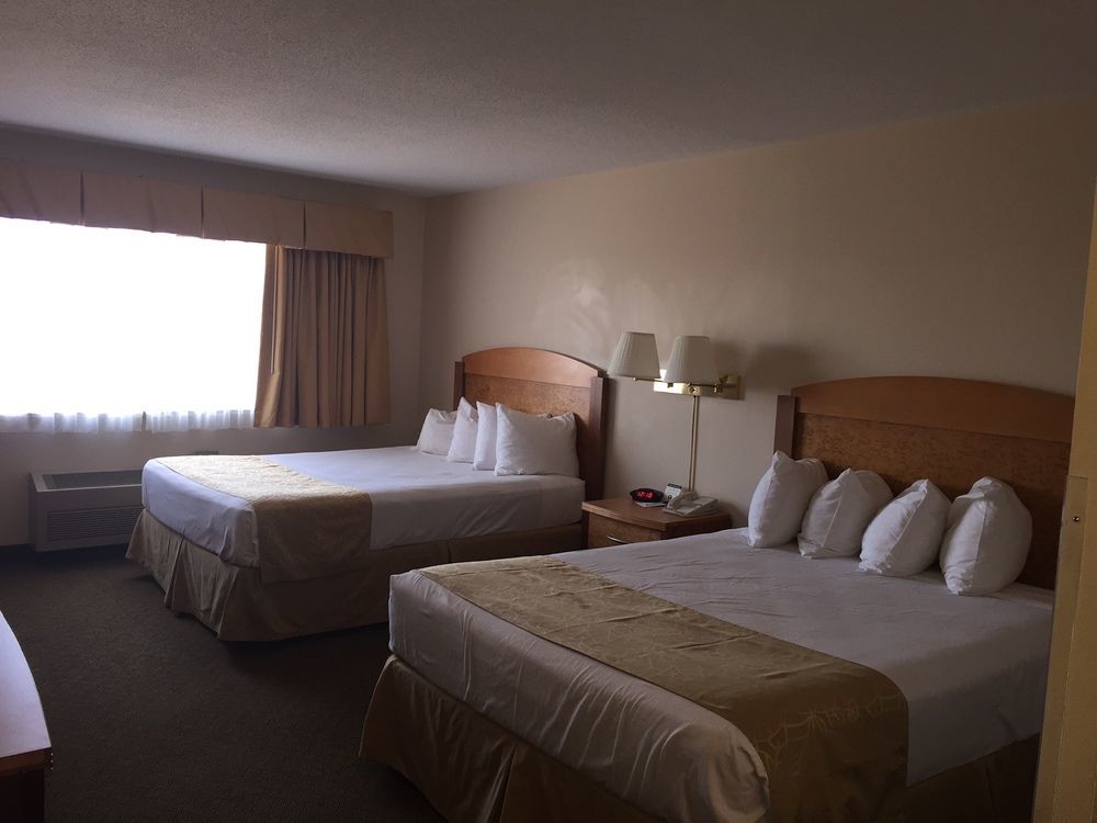 Boarders Inn & Suites By Cobblestone Hotels Superior Exterior foto