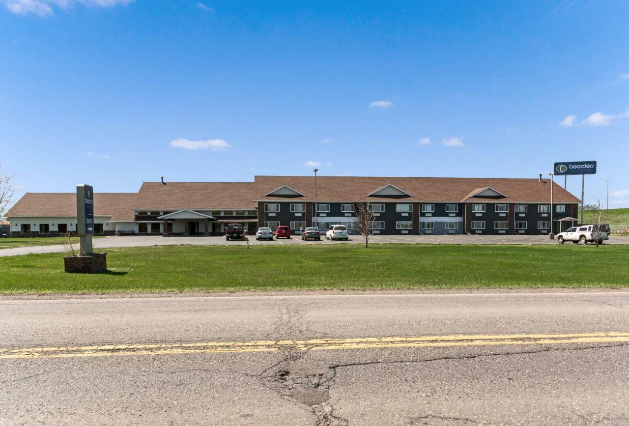 Boarders Inn & Suites By Cobblestone Hotels Superior Exterior foto